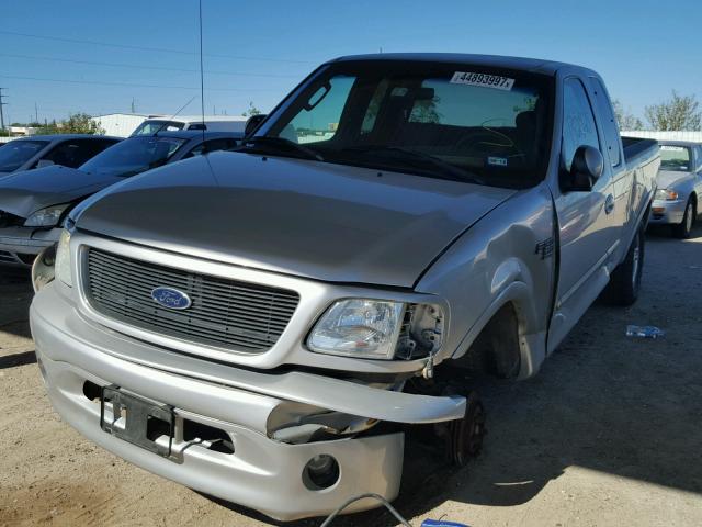 2FTRX18L53CA82747 - 2003 FORD F150 SILVER photo 2