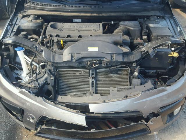 KNAFW6A39B5409721 - 2011 KIA FORTE GRAY photo 7