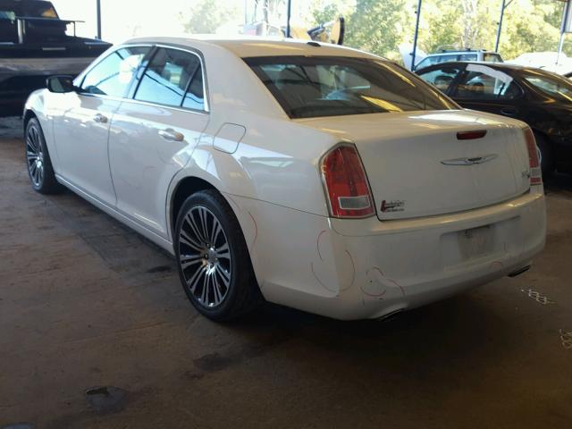 2C3CCABG0DH732378 - 2013 CHRYSLER 300 V6 WHITE photo 3