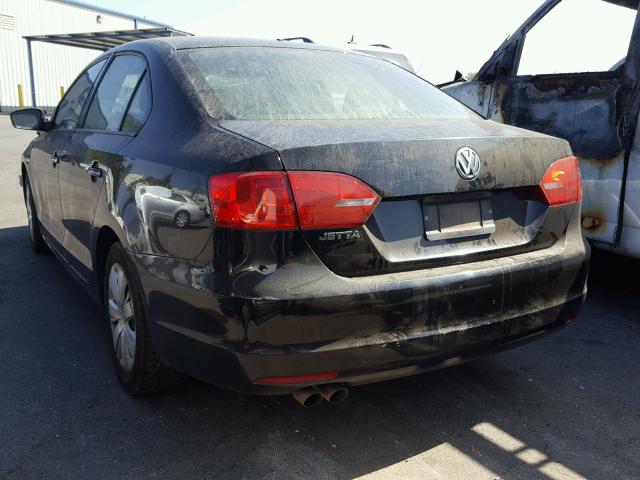 3VW2K7AJ8CM395174 - 2012 VOLKSWAGEN JETTA BASE 黑色 照片 3