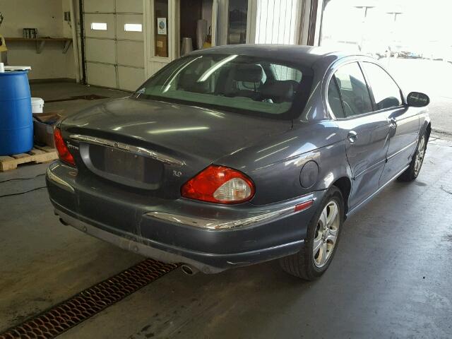 SAJEA51C82WC17325 - 2002 JAGUAR X-TYPE GRAY photo 4