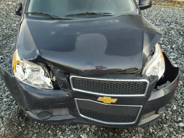 KL1TD6DE5BB137721 - 2011 CHEVROLET AVEO LS BLACK photo 7