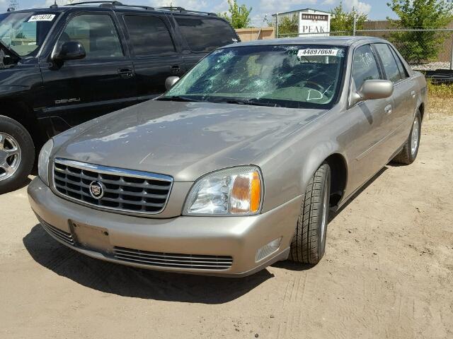 1G6KE57YX2U226032 - 2002 CADILLAC DEVILLE DH BEIGE photo 2