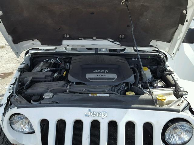 1C4AJWBG4EL119769 - 2014 JEEP WRANGLER S 白色 照片 7