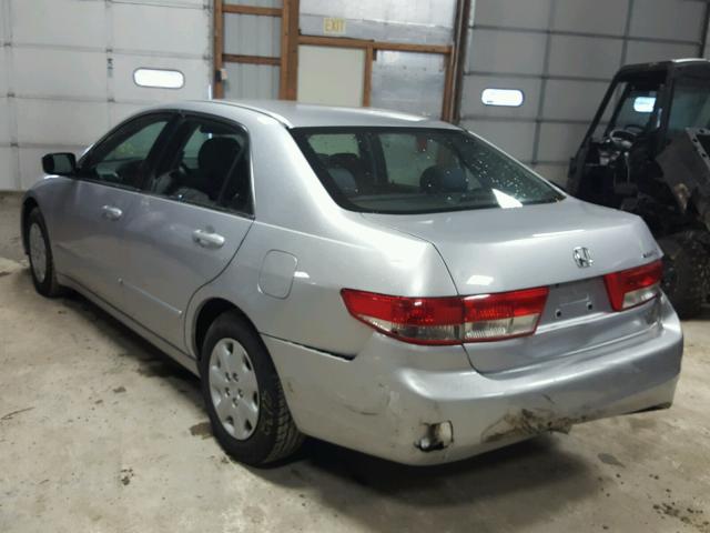 1HGCM56663A093939 - 2003 HONDA ACCORD SILVER photo 3