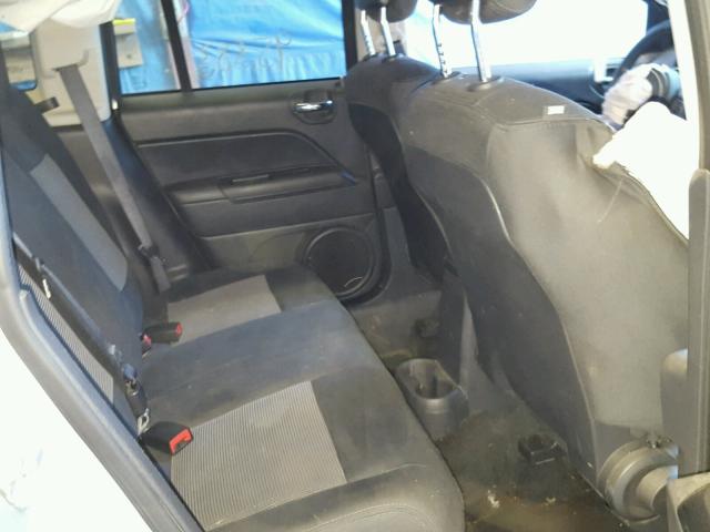 1C4NJDBB7ED507132 - 2014 JEEP COMPASS SP SILVER photo 6