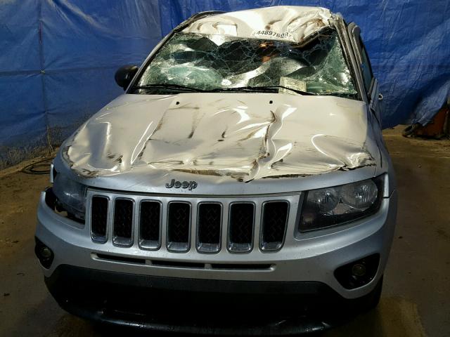 1C4NJDBB7ED507132 - 2014 JEEP COMPASS SP SILVER photo 9
