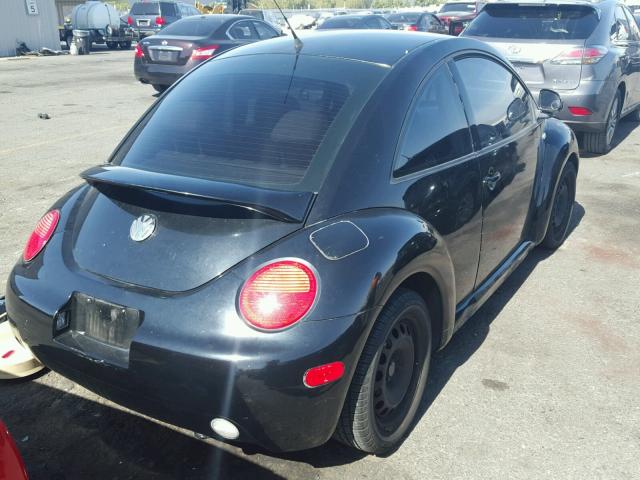 3VWCC21CXYM462712 - 2000 VOLKSWAGEN NEW BEETLE BLACK photo 4