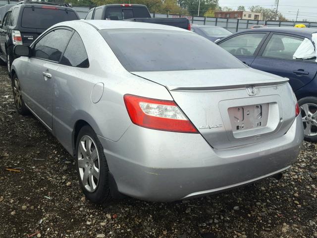 2HGFG12627H544469 - 2007 HONDA CIVIC LX SILVER photo 3