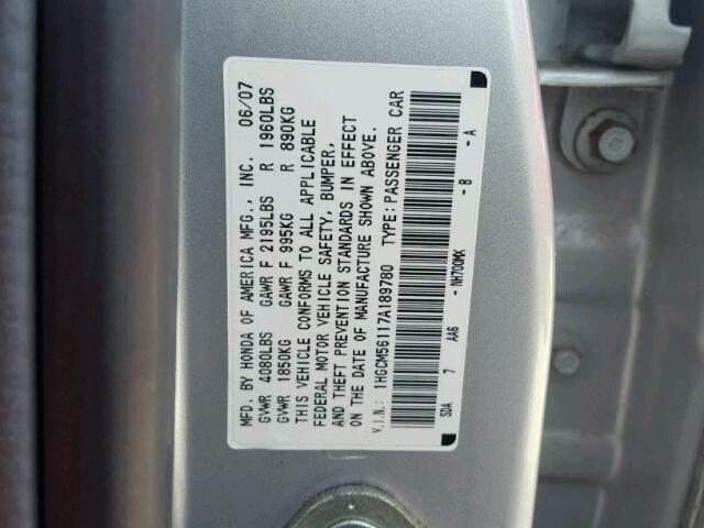 1HGCM56117A189780 - 2007 HONDA ACCORD VAL SILVER photo 10