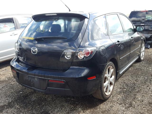 JM1BK343281785958 - 2008 MAZDA 3 HATCHBAC BLACK photo 4