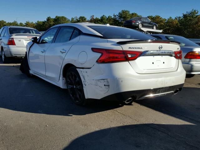 1N4AA6AP7HC427532 - 2017 NISSAN MAXIMA 3.5 WHITE photo 3