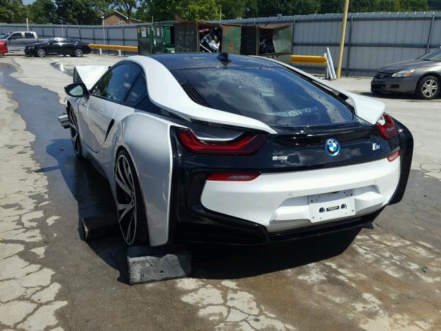 WBY2Z2C51FV392370 - 2015 BMW I8 WHITE photo 3