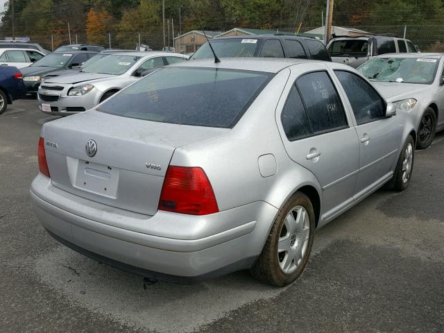 3VWTE29M9YM184392 - 2000 VOLKSWAGEN JETTA GLX SILVER photo 4