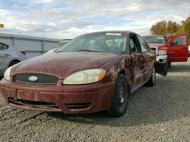 1FAFP53U84A160571 - 2004 FORD TAURUS SE RED photo 2