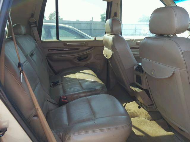 5LMFU28R81LJ16455 - 2001 LINCOLN NAVIGATOR Beżowy zdjęcie 6