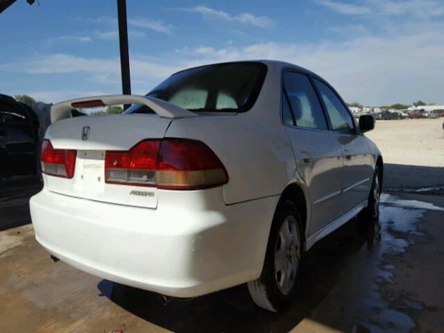 1HGCG16561A008568 - 2001 HONDA ACCORD EX WHITE photo 4