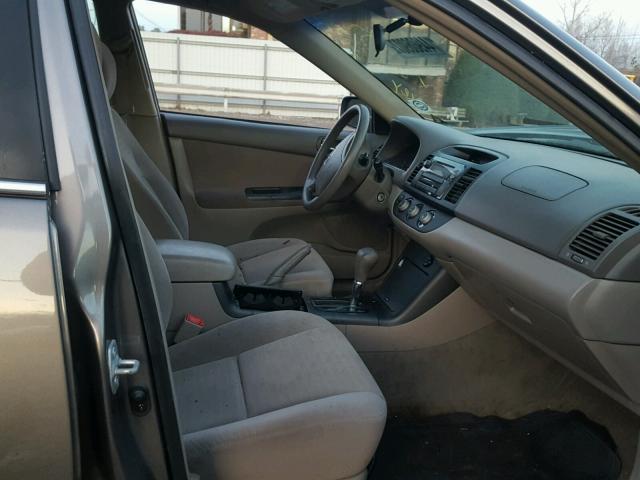 4T1BE32K56U711877 - 2006 TOYOTA CAMRY LE GRAY photo 5