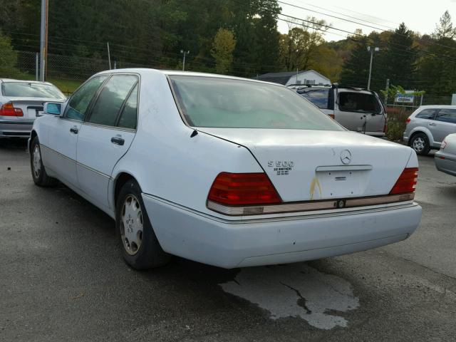 WDBGA51E2PA099426 - 1993 MERCEDES-BENZ 500 SEL WHITE photo 3