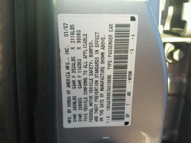 19UUA76567A016686 - 2007 ACURA TL SILVER photo 10