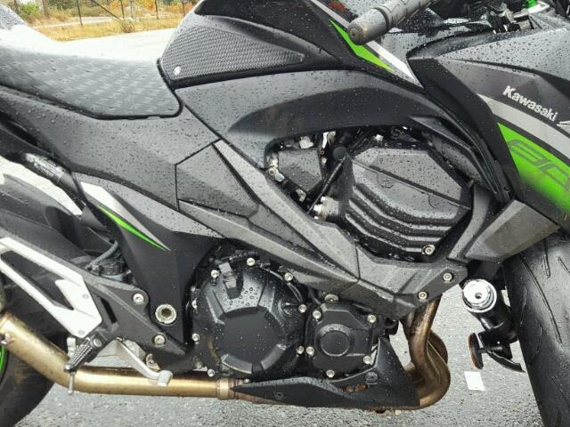 JKBZRCB12GDA21755 - 2016 KAWASAKI ZR800 BLACK photo 7