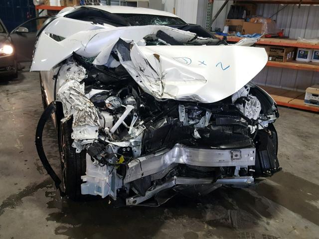 JTNKHMBX7J1005500 - 2018 TOYOTA C-HR XLE WHITE photo 1