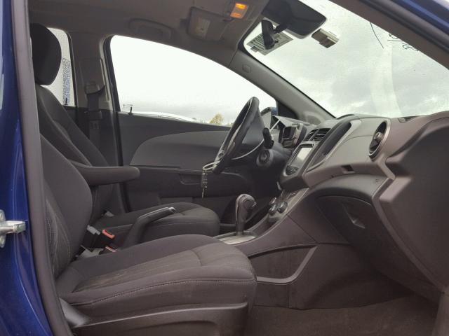 1G1JC5SH5E4196571 - 2014 CHEVROLET SONIC LT Көк фото 5