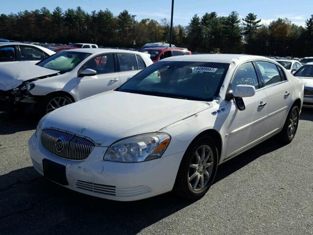 1G4HD57258U163805 - 2008 BUICK LUCERNE CX WHITE photo 2