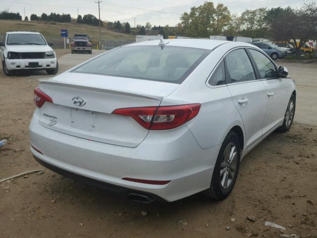 5NPE24AF9GH348466 - 2016 HYUNDAI SONATA WHITE photo 4