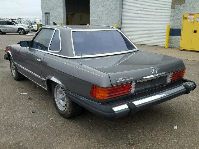 WDBBA45A8CB018655 - 1982 MERCEDES-BENZ 380 RED photo 3