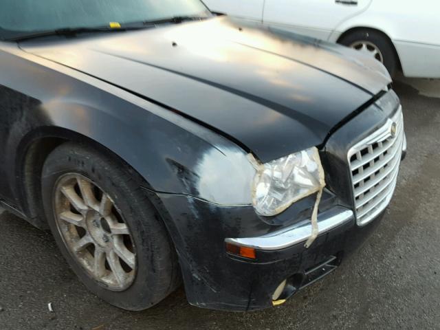 2C3KA63H48H231098 - 2008 CHRYSLER 300C BLACK photo 9