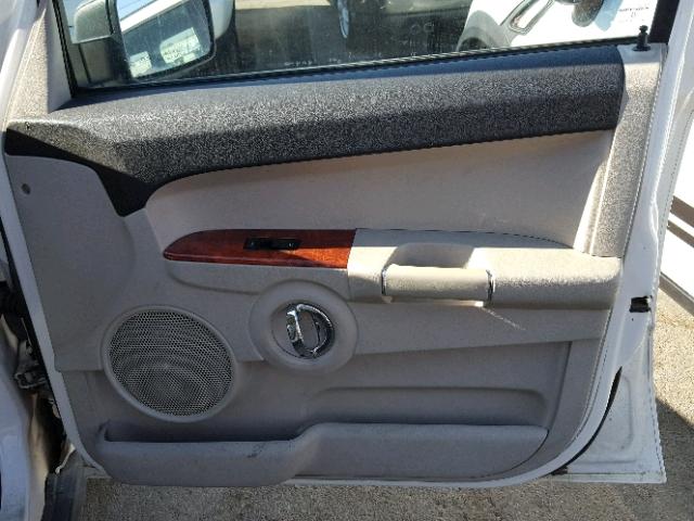 1J8HG58N66C178703 - 2006 JEEP COMMANDER WHITE photo 10