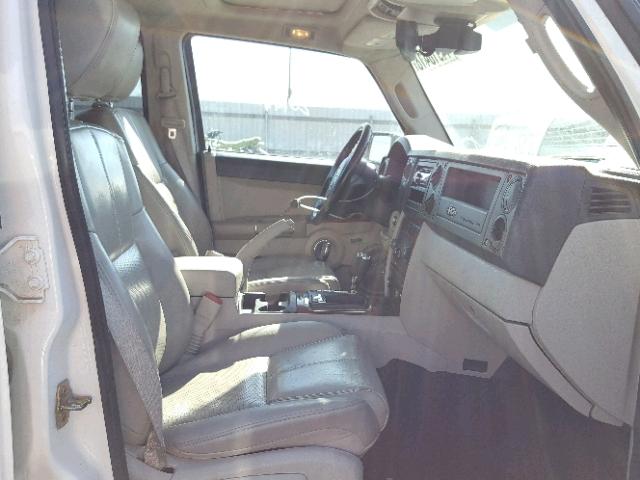 1J8HG58N66C178703 - 2006 JEEP COMMANDER WHITE photo 5