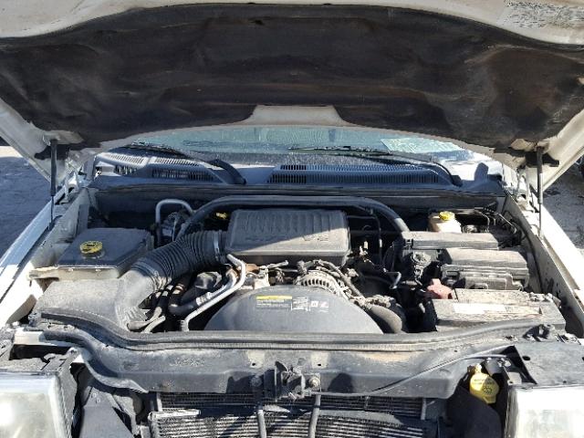 1J8HG58N66C178703 - 2006 JEEP COMMANDER WHITE photo 7