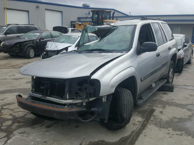 1GNDS13S742410763 - 2004 CHEVROLET TRAILBLAZE SILVER photo 2