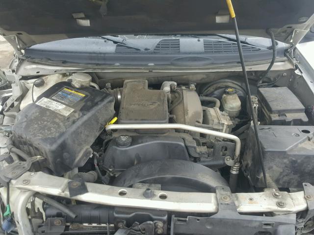 1GNDS13S742410763 - 2004 CHEVROLET TRAILBLAZE SILVER photo 7