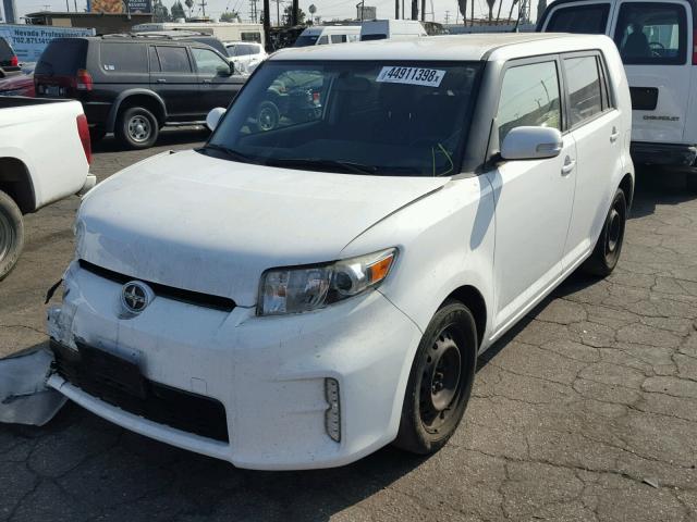 JTLZE4FEXFJ069014 - 2015 TOYOTA SCION XB Blanco foto 2