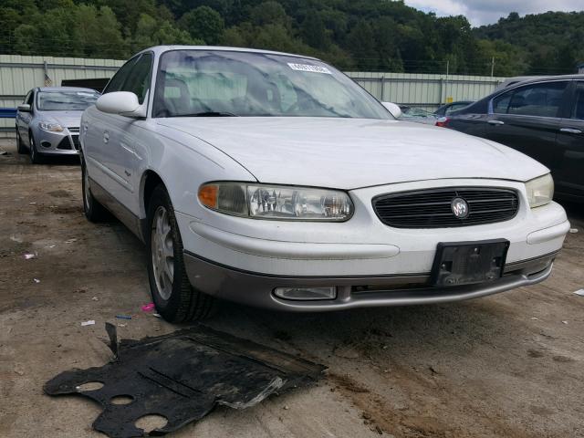 2G4WF5213W1505759 - 1998 BUICK REGAL GS WHITE photo 1