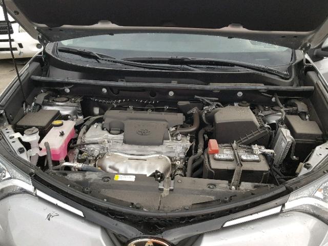 2T3WFREVXJW430505 - 2018 TOYOTA RAV4 ADVEN SILVER photo 7