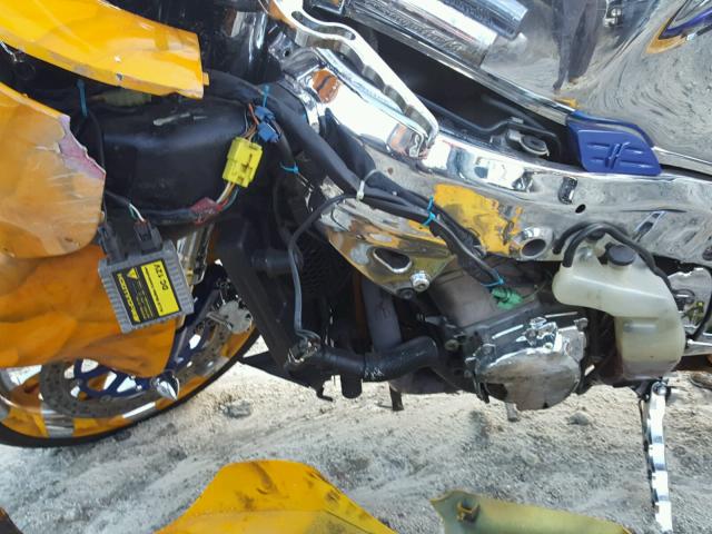 JS1GW71A172107046 - 2007 SUZUKI GSX1300 YELLOW photo 7