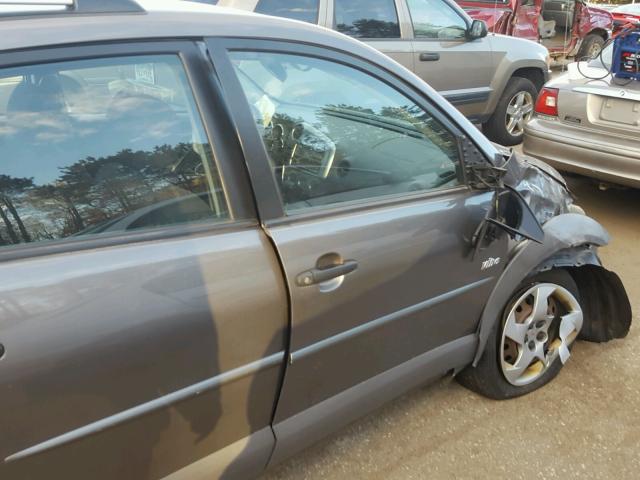 5Y2SL65846Z439613 - 2006 PONTIAC VIBE GRAY photo 10