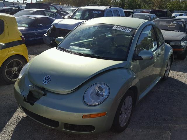 3VWPW31C78M502498 - 2008 VOLKSWAGEN NEW BEETLE GREEN photo 2