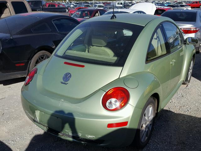 3VWPW31C78M502498 - 2008 VOLKSWAGEN NEW BEETLE 绿色 照片 4