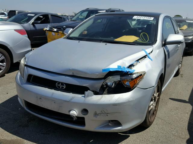 JTKDE177050010443 - 2005 TOYOTA SCION TC 银色 照片 2