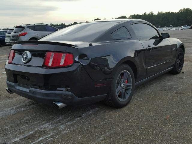 1ZVBP8AMXC5223705 - 2012 FORD MUSTANG BLACK photo 4