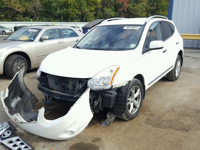 JN8AS5MT9BW152881 - 2011 NISSAN ROGUE S WHITE photo 2