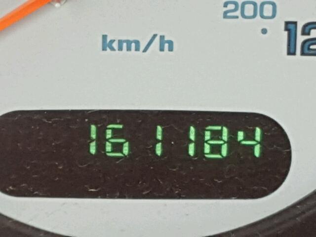 2C8GP74L91R294124 - 2001 CHRYSLER TOWN & COU RED photo 8