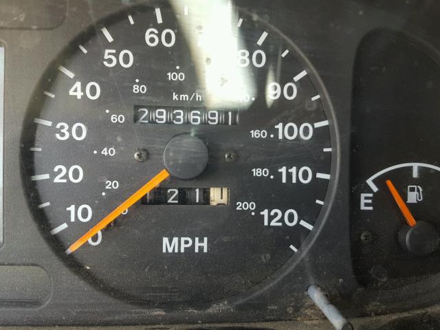 4S6CK58W2X4412052 - 1999 HONDA PASSPORT E 银色 照片 8