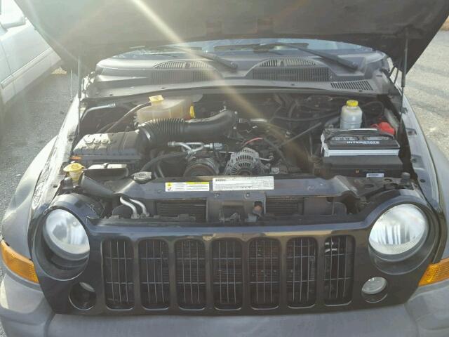 1J4GL48K57W638605 - 2007 JEEP LIBERTY BLACK photo 7