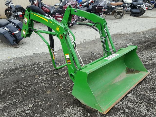 1P0220RXEGC001097 - 2016 JOHN DEERE LOADER GREEN photo 1